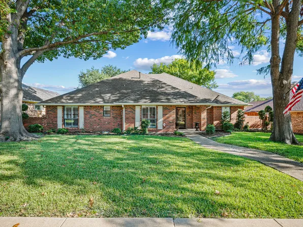 4006 Thornhill Way, Rowlett, TX 75088