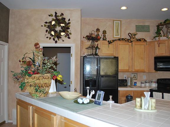 5th image of 41826 N Emerald Lake Dr