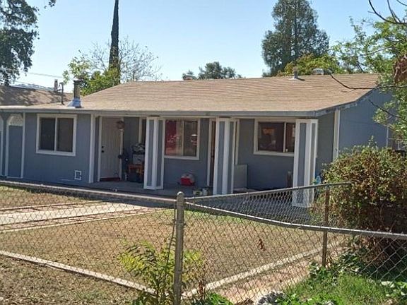 4th image of 13163 1st St