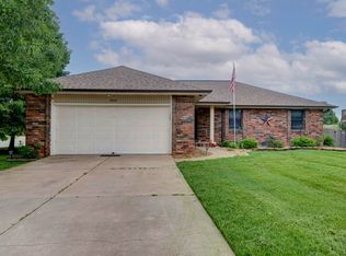 3840 S Cottage Ave, Springfield, MO 65807