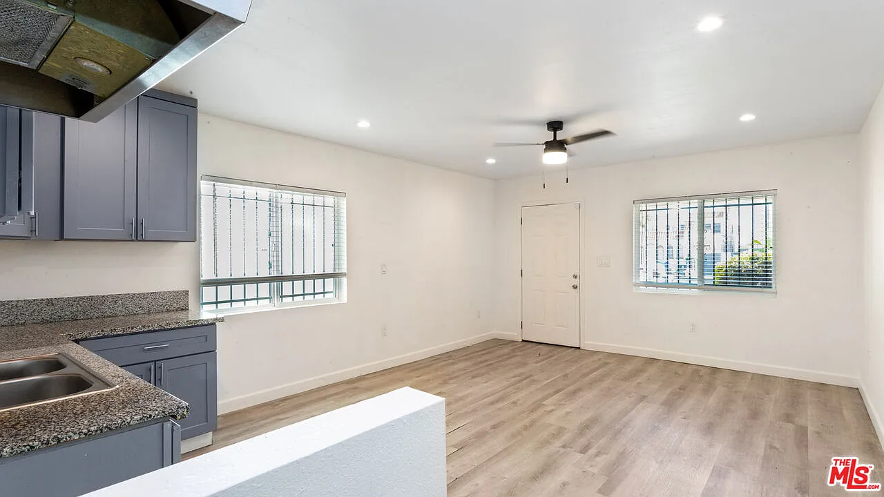 4 bed, 2.0 bath, 1150 sqft, $2,995 — Photo 4