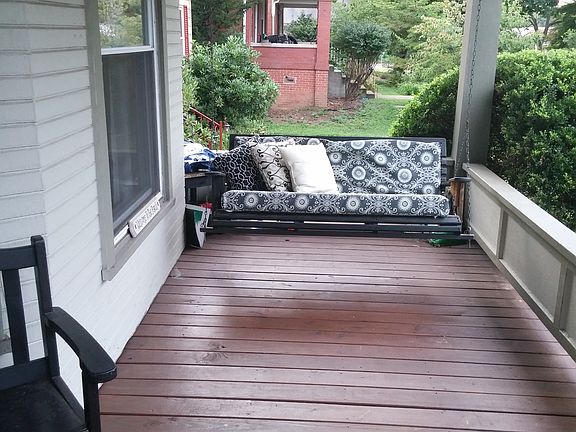 3rd image of 825 2nd St