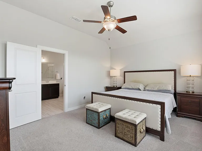 3410 Shockley Ln — Photo 15