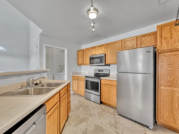 5745 N Genoa Way, Aurora, CO