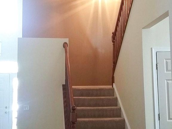 3rd image of 1805 Maureen Dr