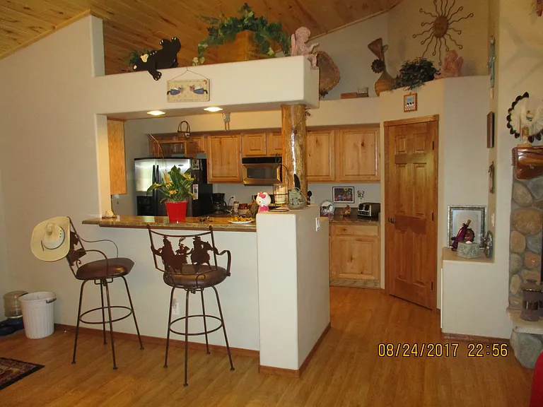 1561 N Mustang Run — Photo 8