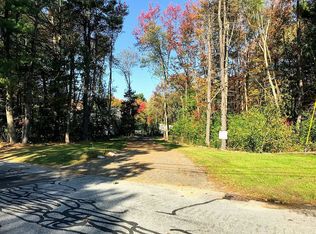 7 Pettingill Rd LOT 2, Andover, MA 01810