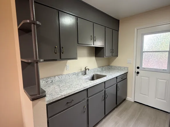 1540 Detroit Ave APT 6, Concord, CA 94520