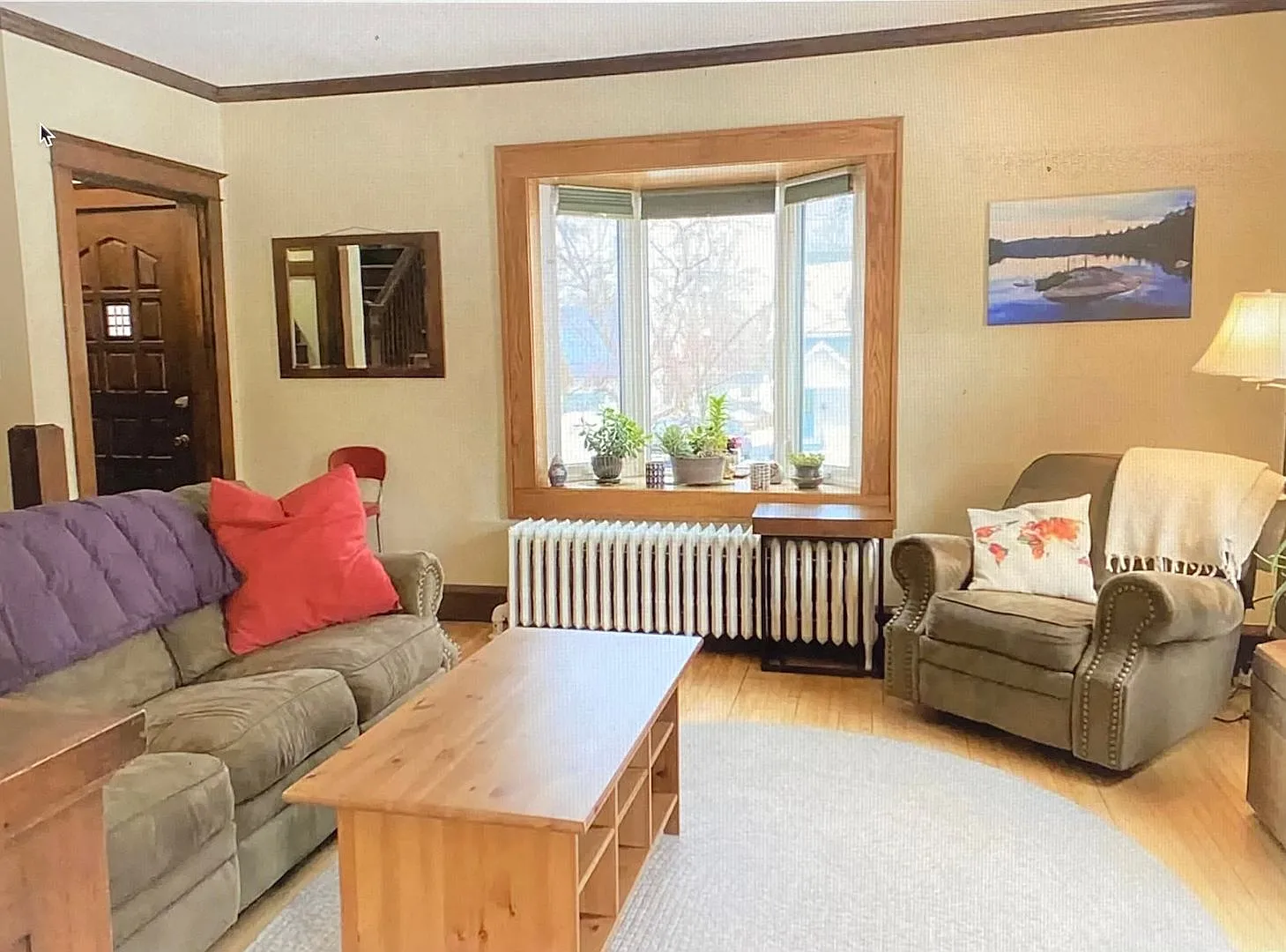 Available Now!- 3 bed 1 Bath Home! Don't Miss The Chance To Make This Your Home! Also $250 Off Fi... — Photo 2