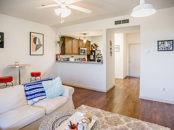 2nd image of 1011 N Lbj Dr #11258249
