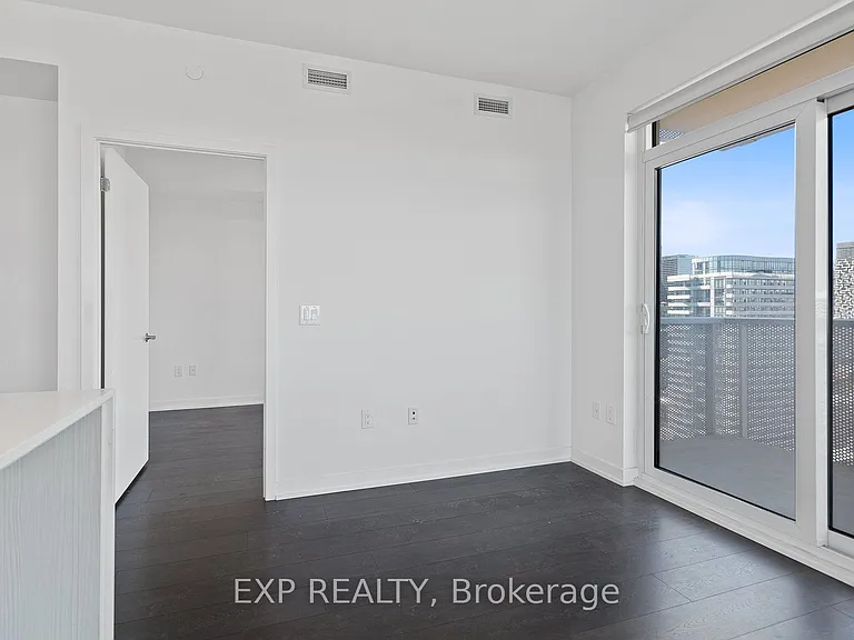 20 Richardson St #2710 — Photo 10