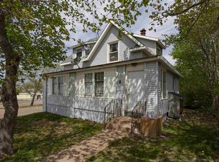 8 McFarlane St, Springhill, NS B0M1X0