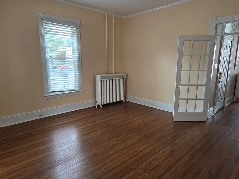 321 Pine St — Photo 16