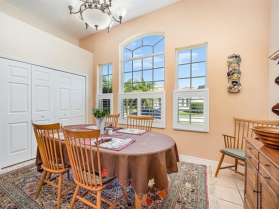 4th image of 3324 Flagship Ave