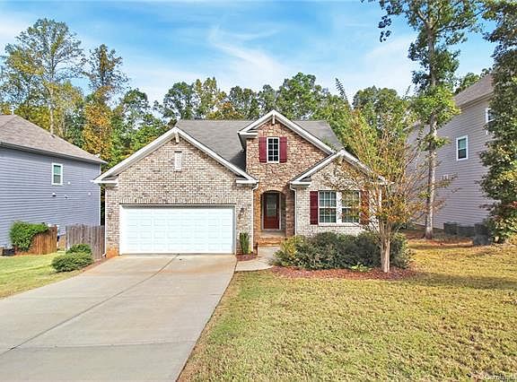 2nd image of 1922 Madeira Cir
