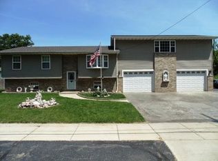 3023 Laporte St, Lake Station, IN 46405