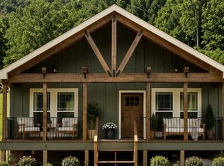 823 Flat Rock Rd, Crumpler, NC 28617