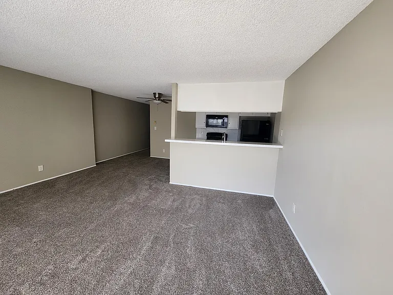 323 Obispo Ave #206 — Photo 6