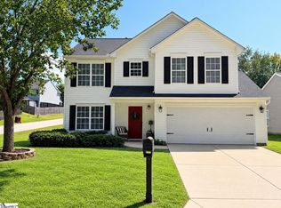 201 Garfield Ln, Simpsonville, SC 29681