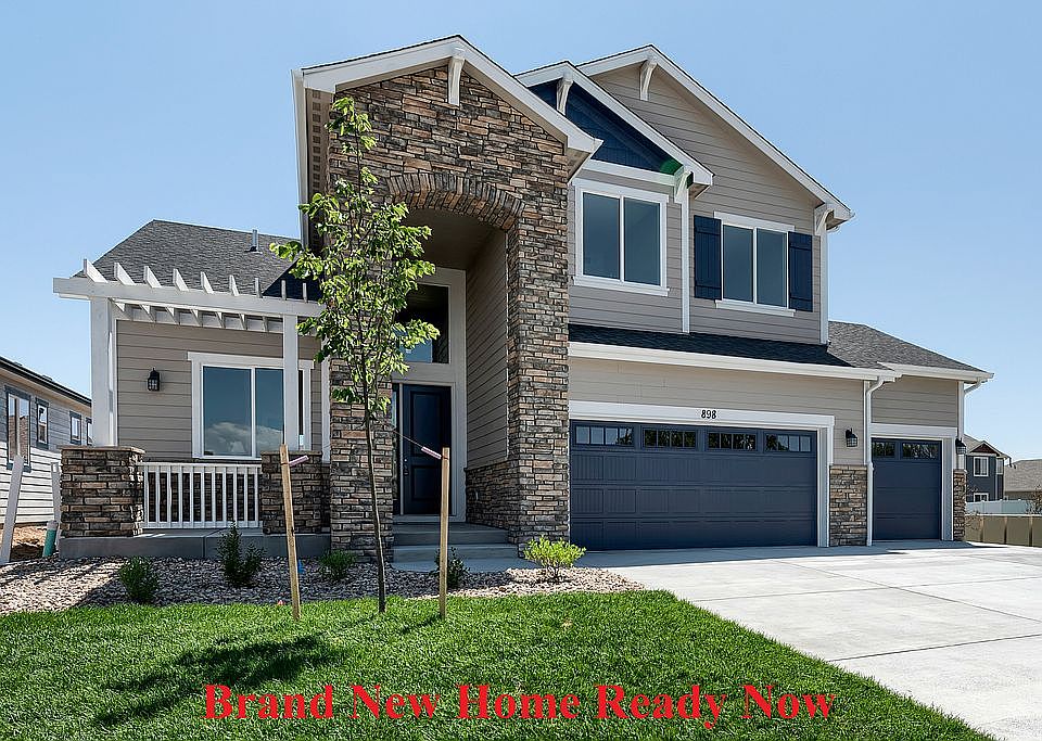1st image of 898 Shirttail Peak Dr