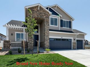 898 Shirttail Peak Dr, Windsor, CO 80550