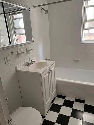 Rented by Austin Sheppard Realty Inc | media 10