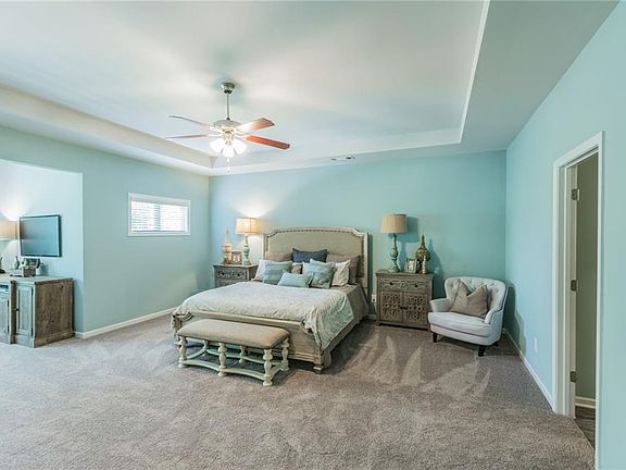 5th image of 8145 Hillside Climb Way