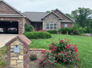 2709 W Summit Dr, Joplin, MO 64804