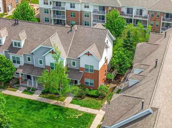 719 Cricket Ln Unit 1, Madison, WI 53562