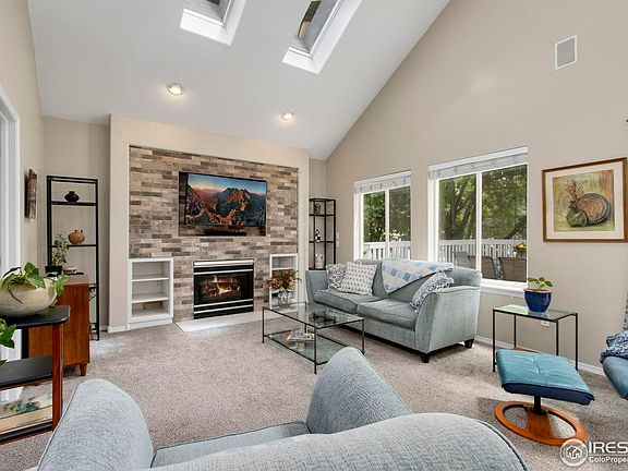 4th image of 464 Crestone Ct
