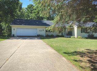 3605 Doering Rd, Jackson, MI 49201