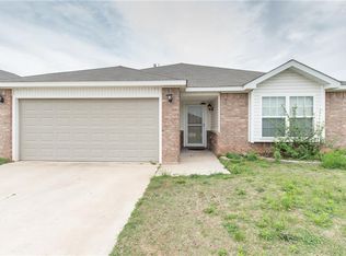 709 NE 20th Ter, Newcastle, OK 73065