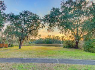 217 Marsh Oaks Dr, Charleston, SC 29407