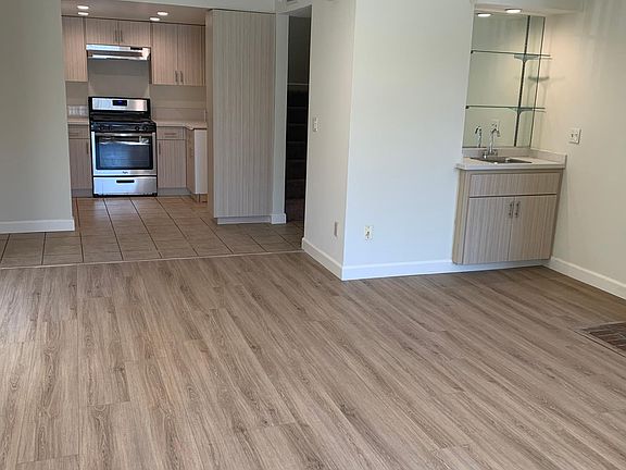 3rd image of 1241 N Central Ave #8