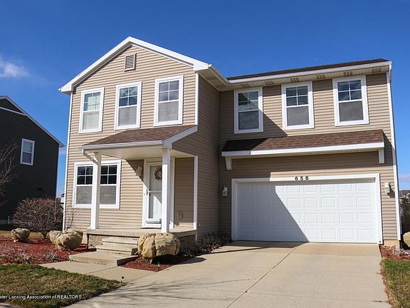2nd image of 656 Phoebe Ln