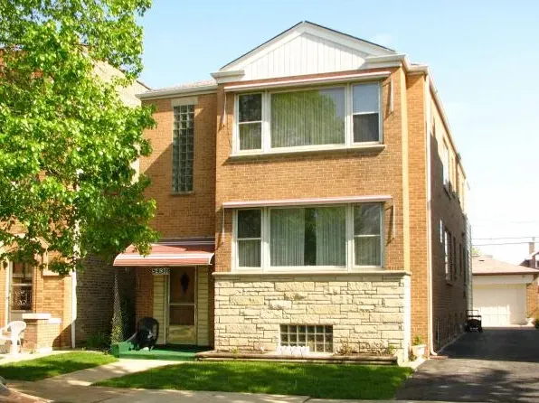 5430 W Berteau Ave #1, Chicago, IL 60641