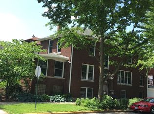 601 S Lombard Ave, Oak Park, IL 60304