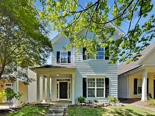 528 Catawba Ave, Davidson, NC 28036