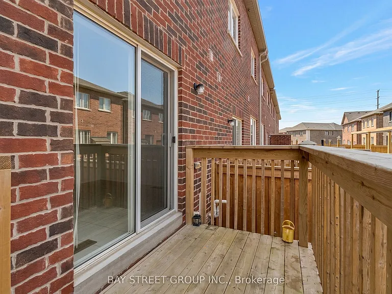 86 Ness Dr — Photo 36