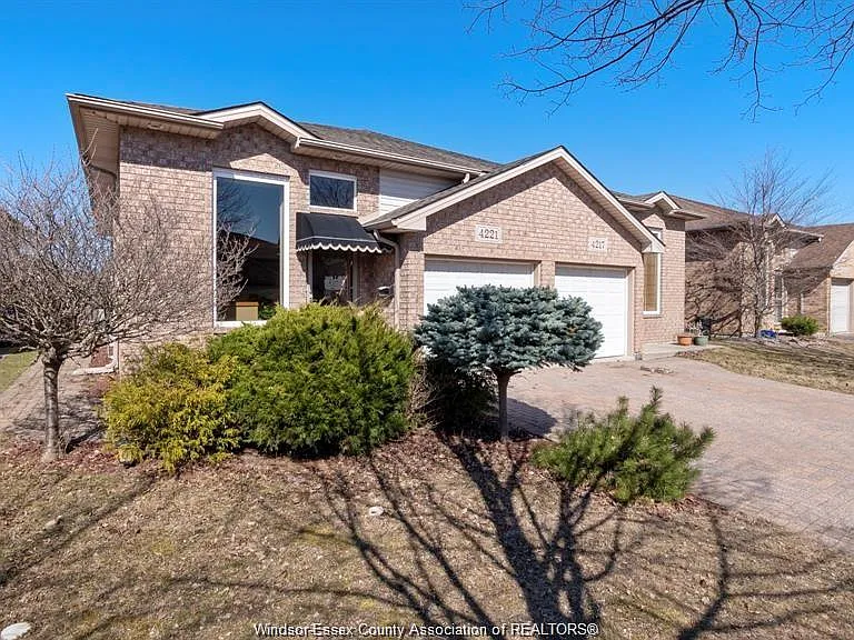 4221 Stagecoach Ave — Photo 2
