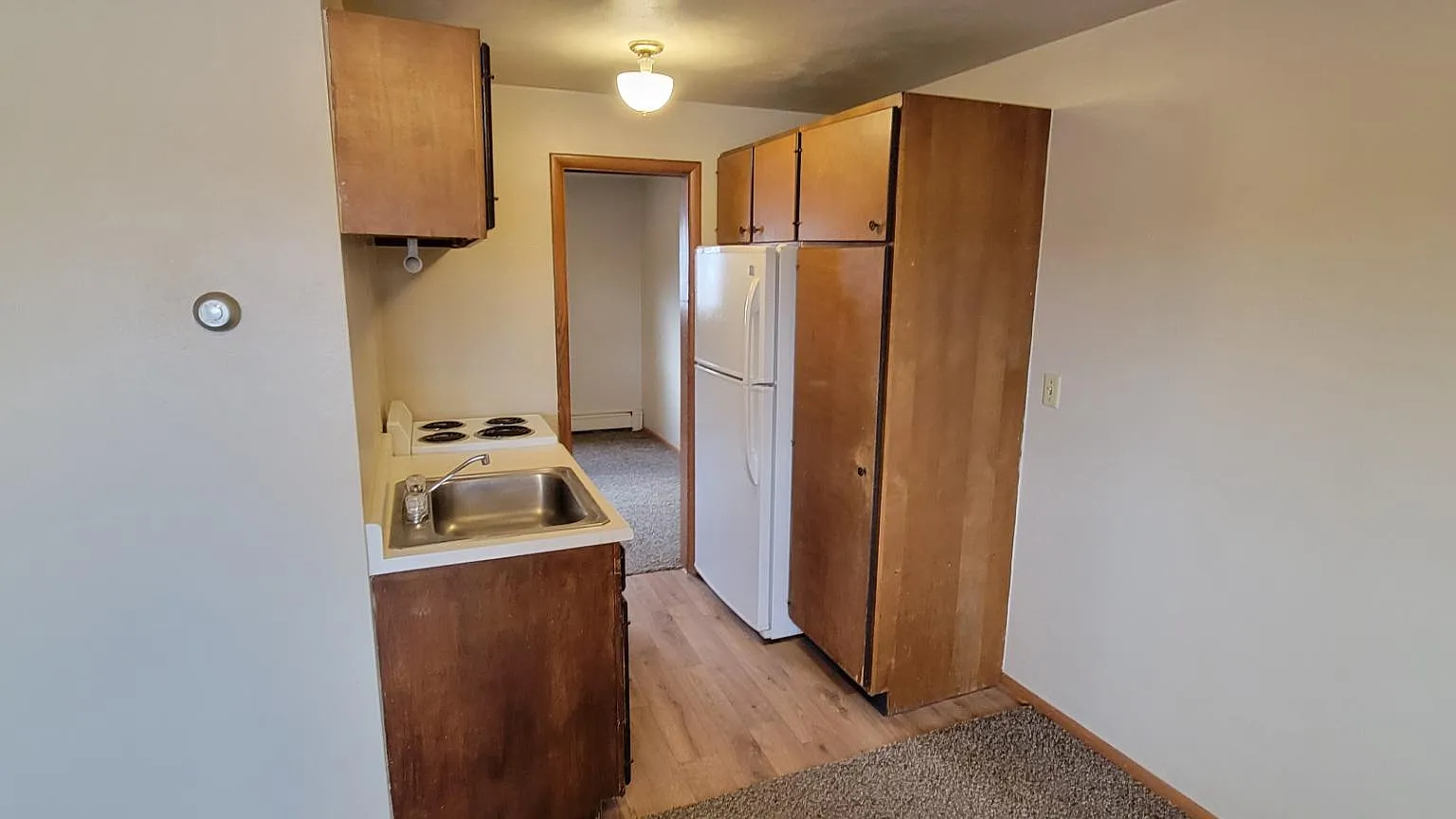 530 Elm Street - 40 — Photo 3
