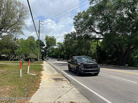 4th image of 4315 N 9th Ave