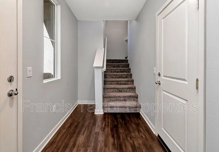 4252 Mission Ranch Way — Photo 7
