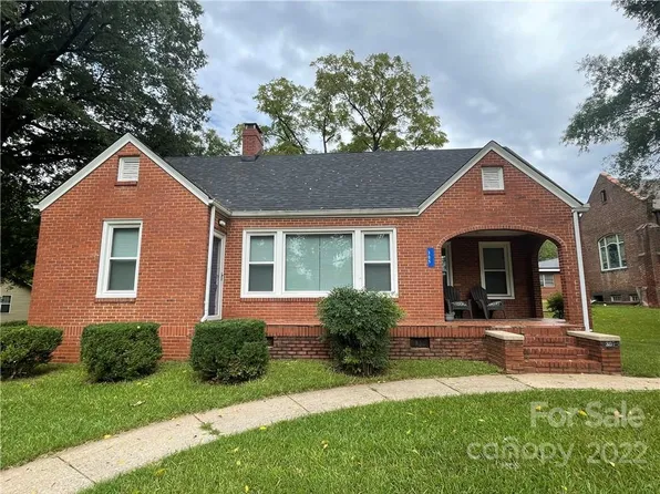 305 N Long St, Salisbury, NC 28144