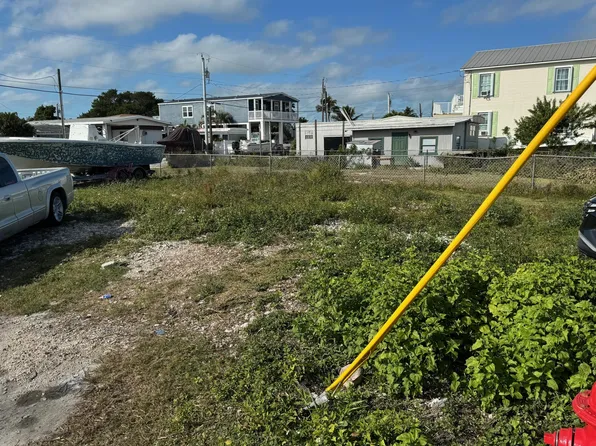 F30 Cross St, Stock Island, FL 33040