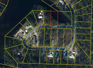 25 W Renoir Rd, Defuniak Springs, FL 32433