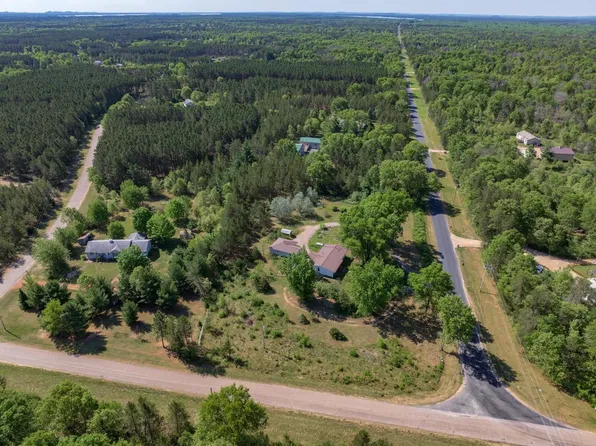 N10094 17th Avenue, Necedah, WI 54646