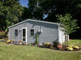 2 Indian Ter, Middletown, RI 02842