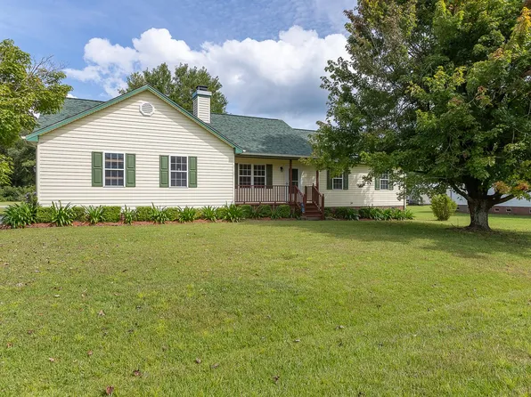 400 Kant Pl, Jacksonville, NC 28540