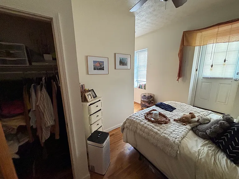 5300 Butler St #1 — Photo 12